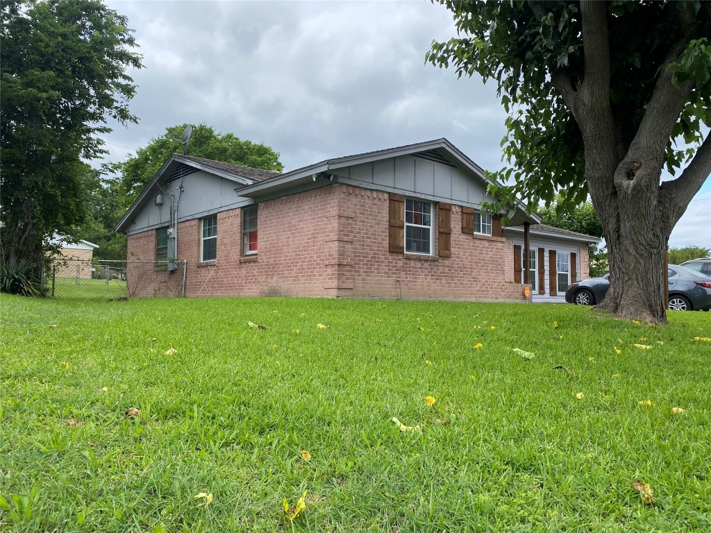 6011 Golden Gate Drive Dallas TX 75241