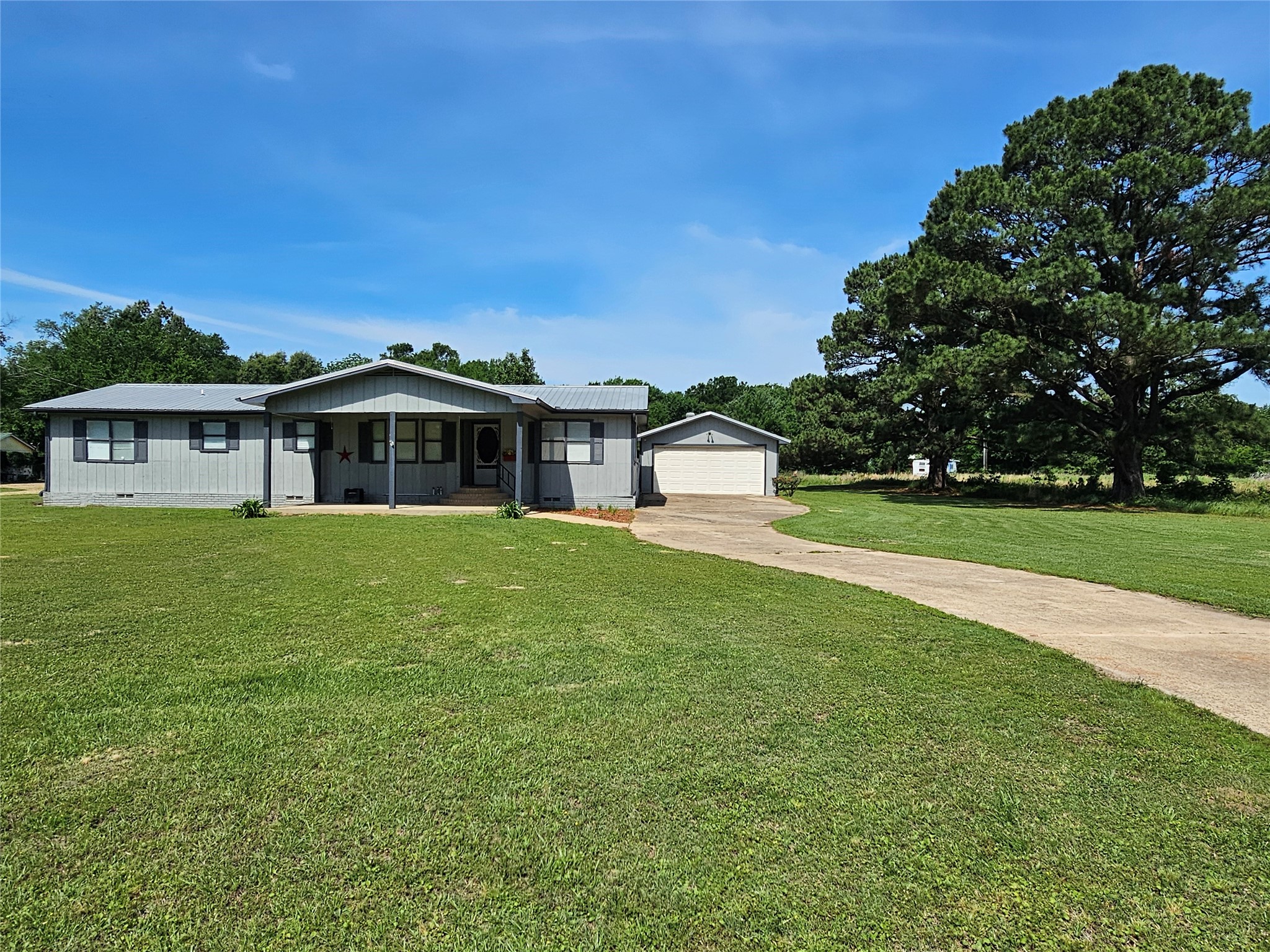 260 County Road 1885 Yantis TX 75497