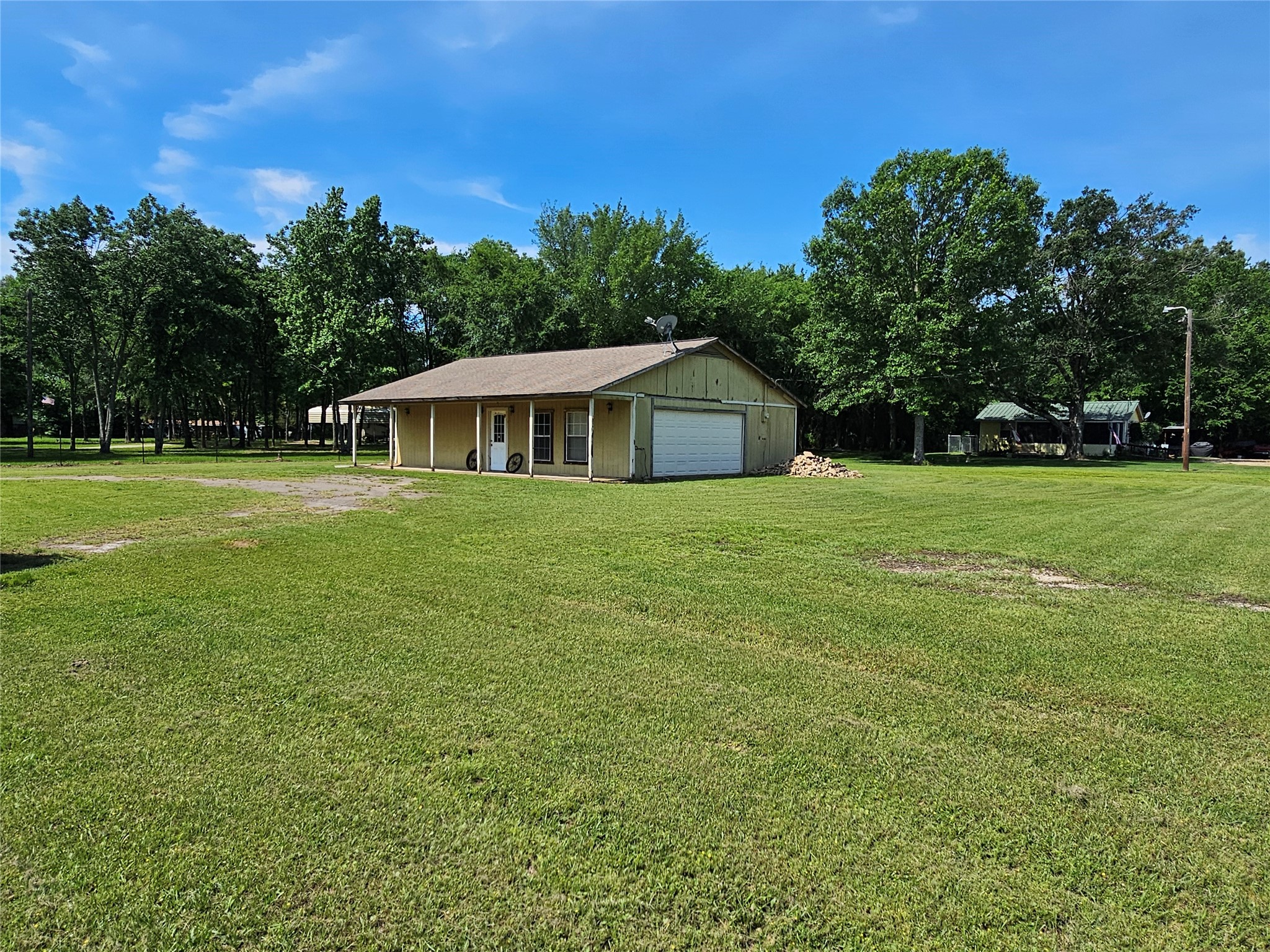 260 County Road 1885 Yantis TX 75497