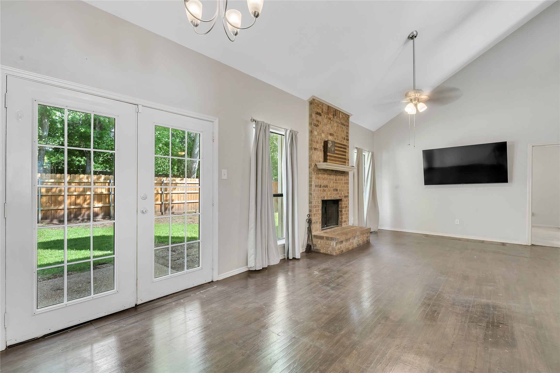 2605 Francisco Drive Garland TX 75044