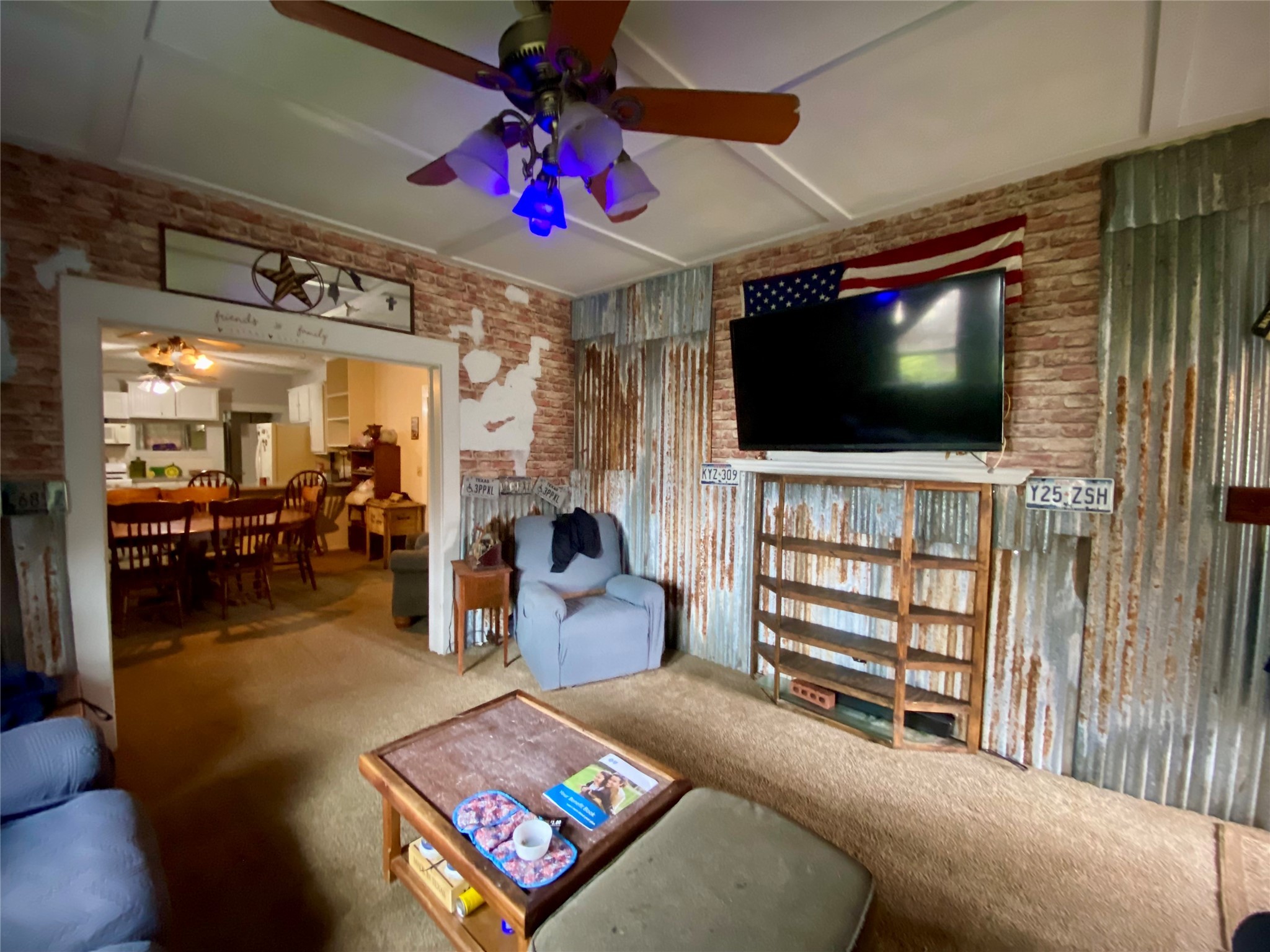 407 E Main Street Whitesboro TX 76273