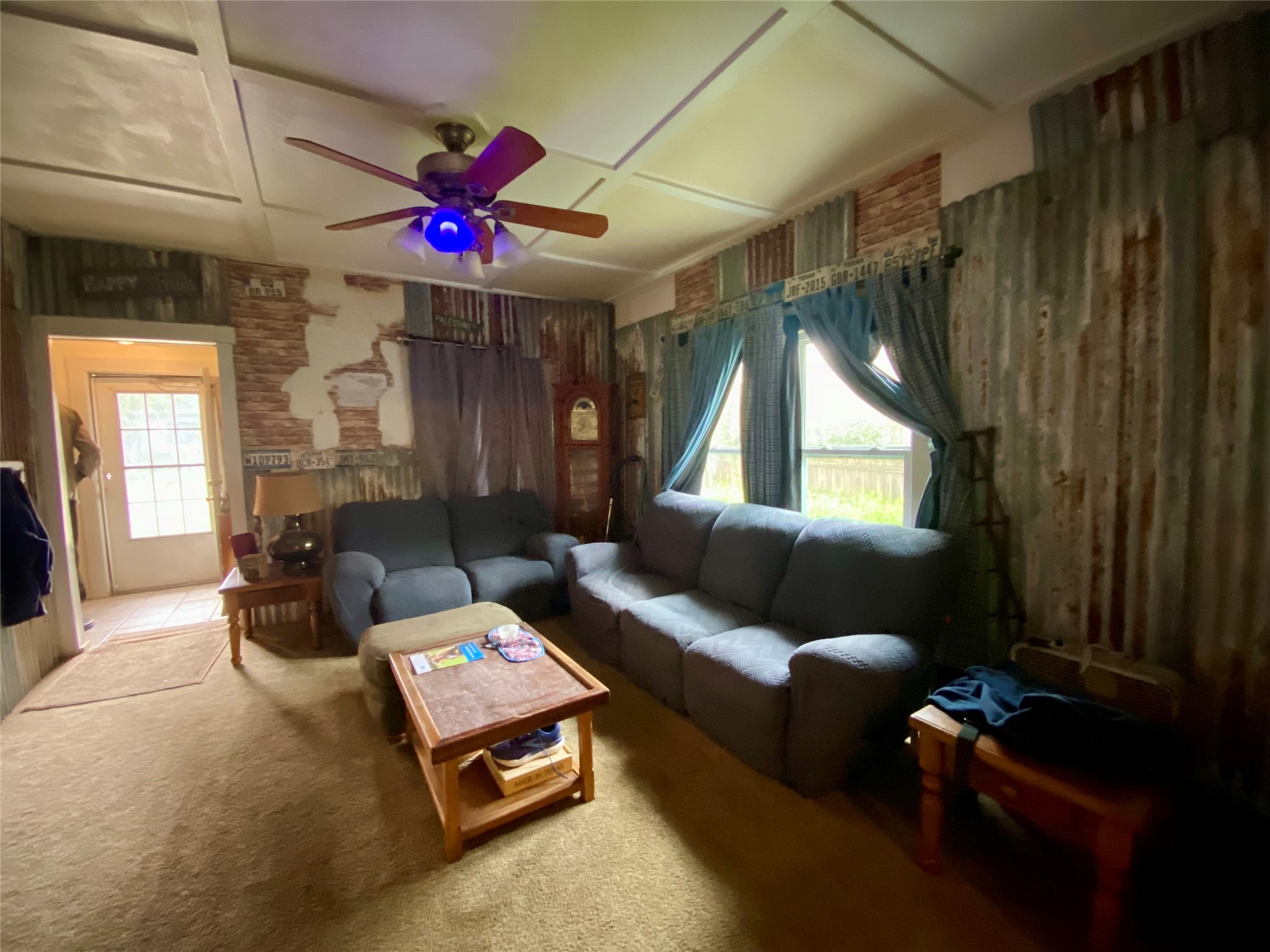 407 E Main Street Whitesboro TX 76273