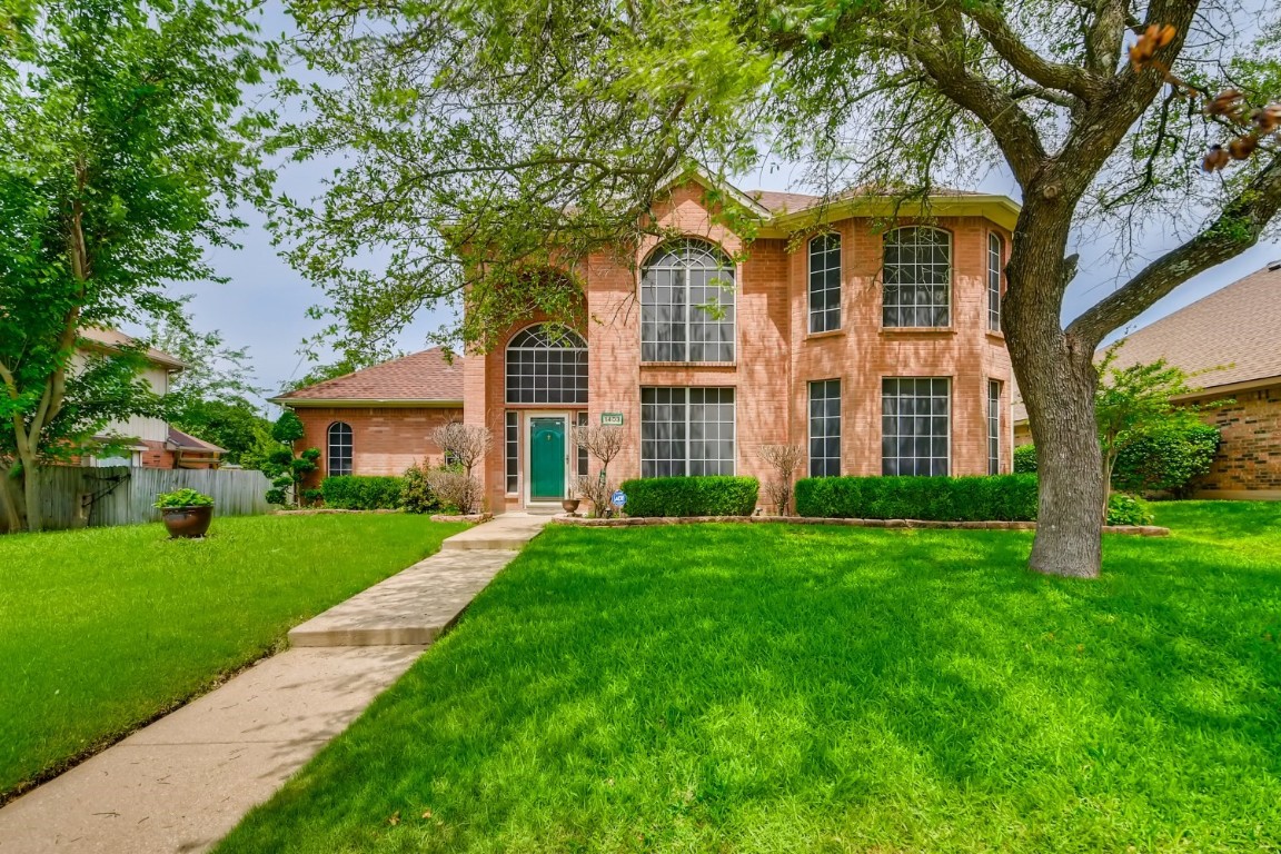 1403 Holveck Drive Cedar Hill TX 75104