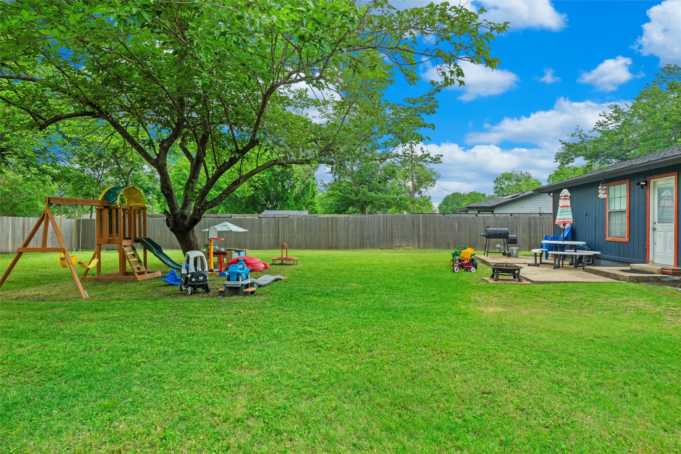 307 N 2nd Street Crandall TX 75114