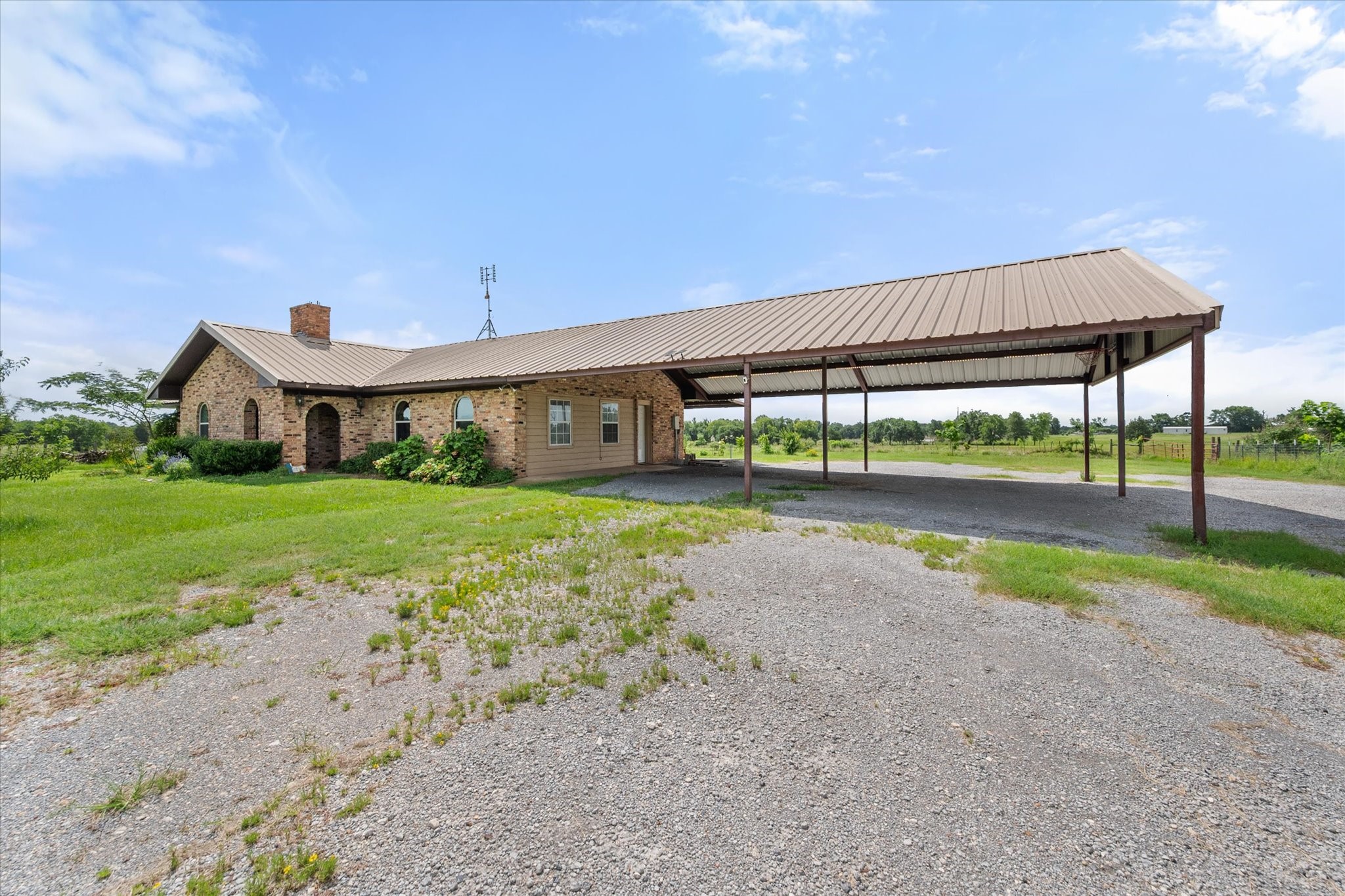 175 Fcr Teague TX 75860