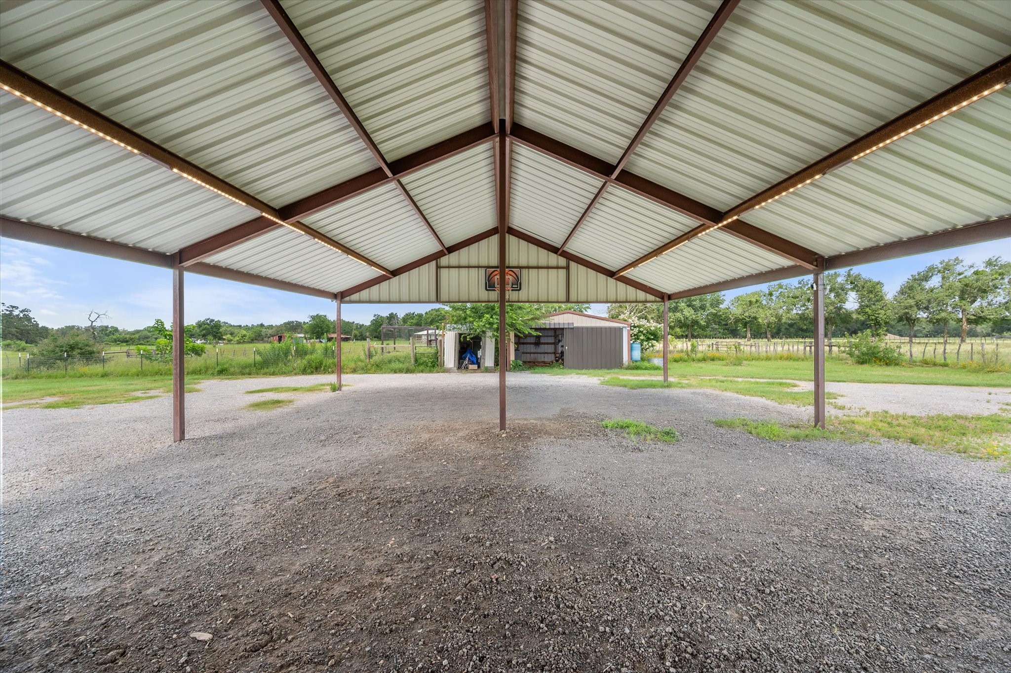 175 Fcr Teague TX 75860