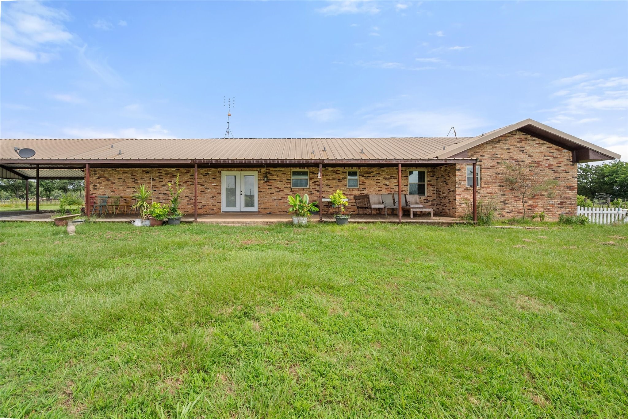 175 Fcr Teague TX 75860