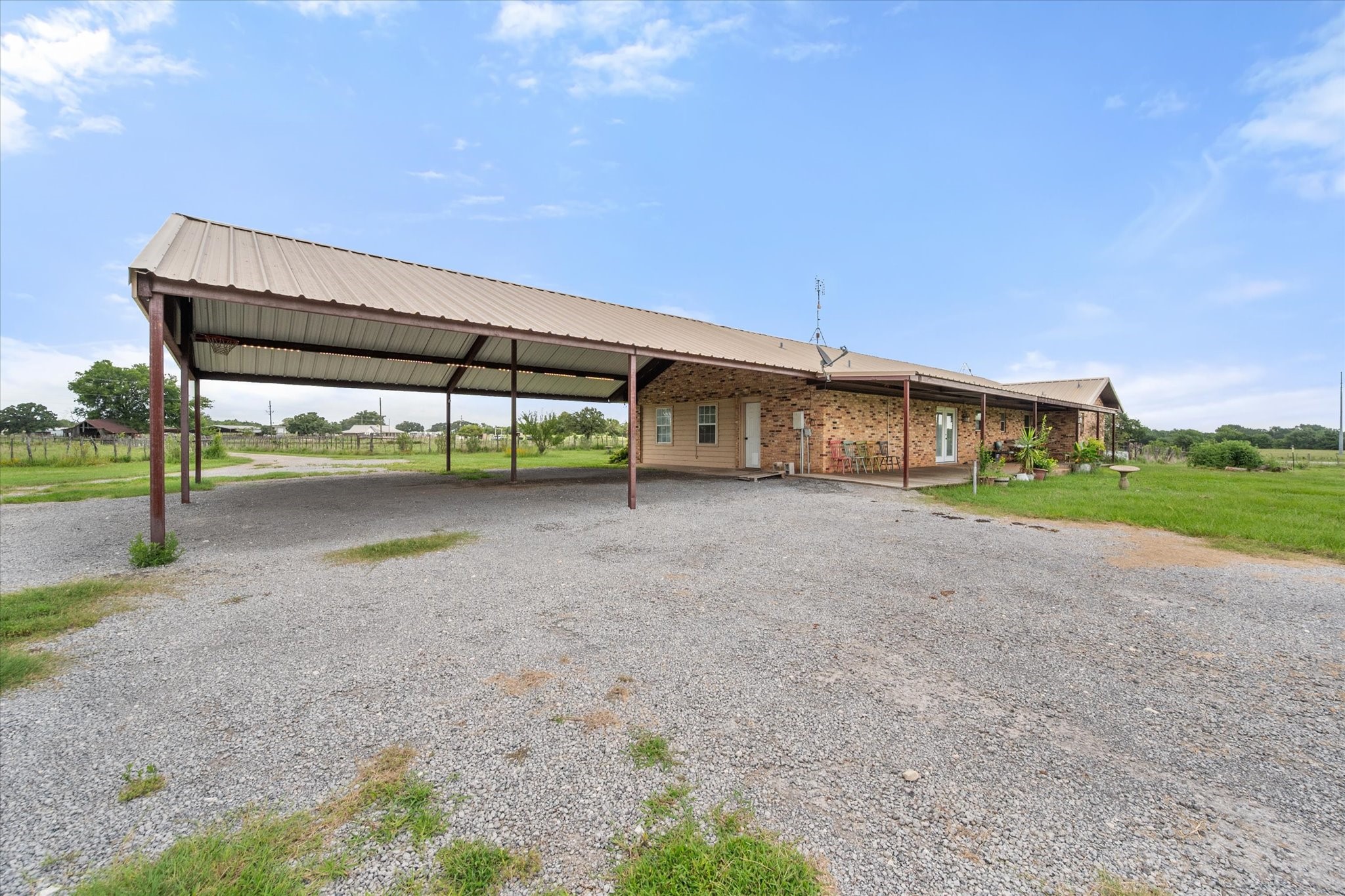 175 Fcr Teague TX 75860