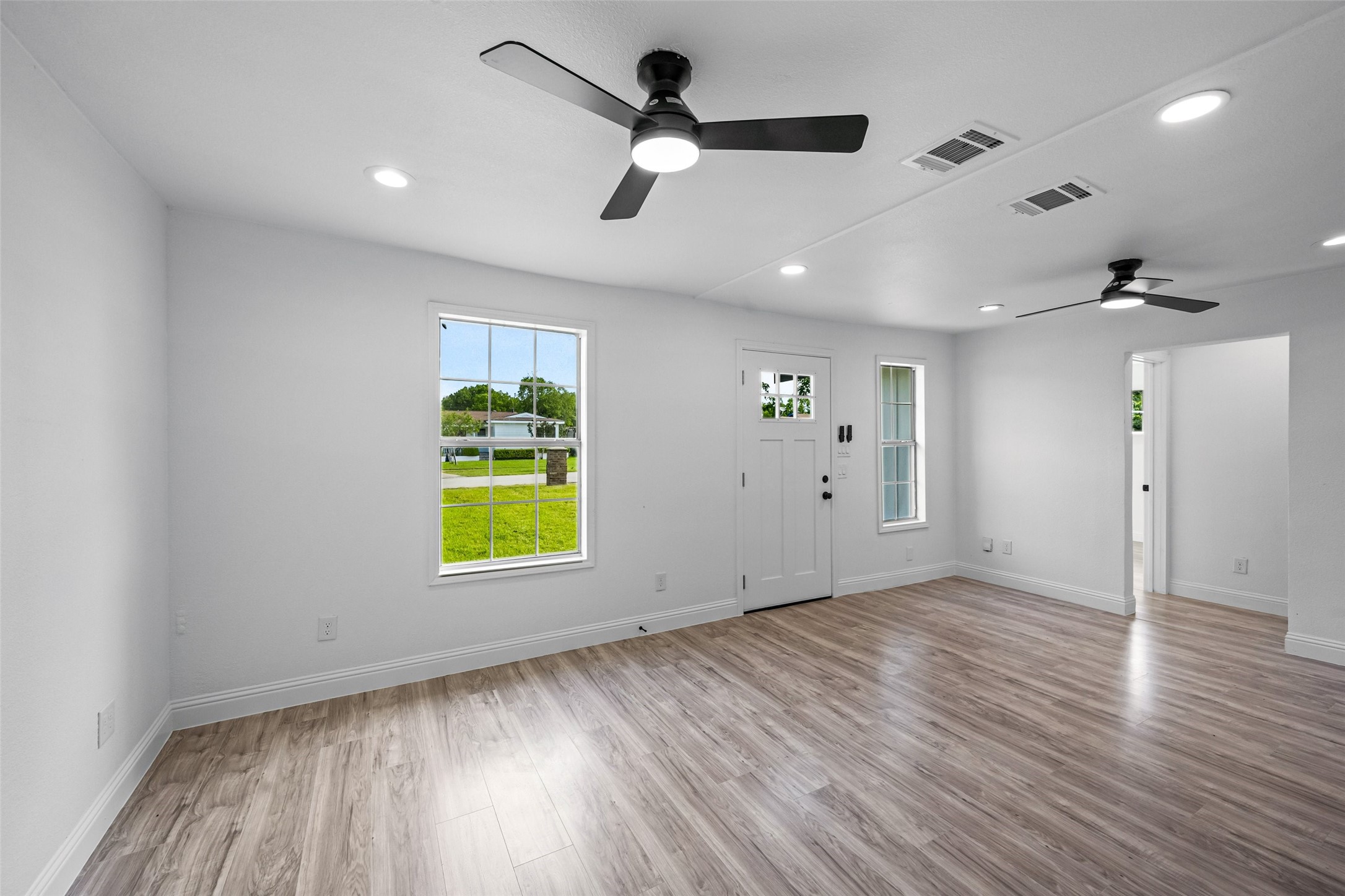 5225 Urbanview Street Sansom Park TX 76114