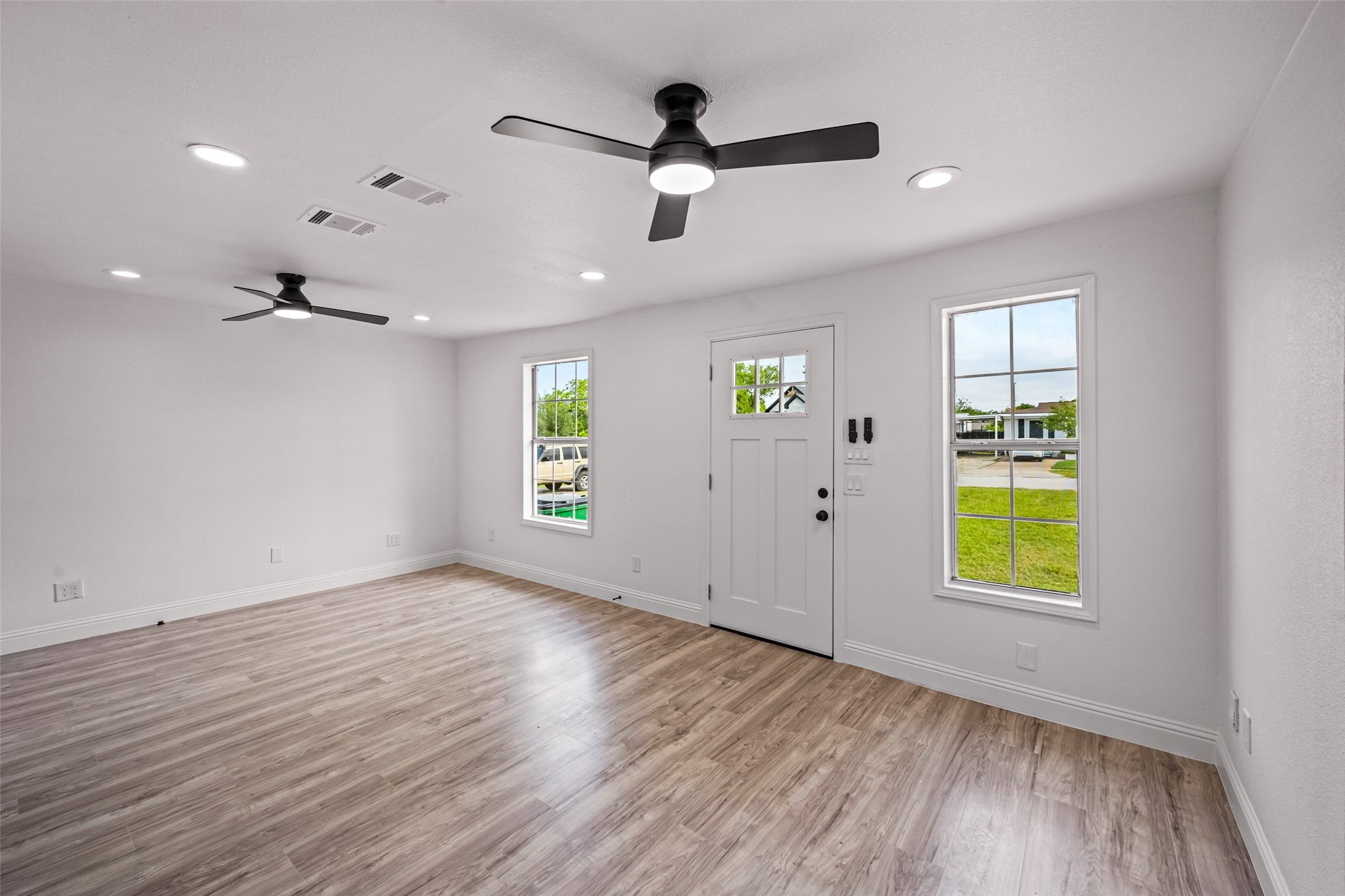 5225 Urbanview Street Sansom Park TX 76114