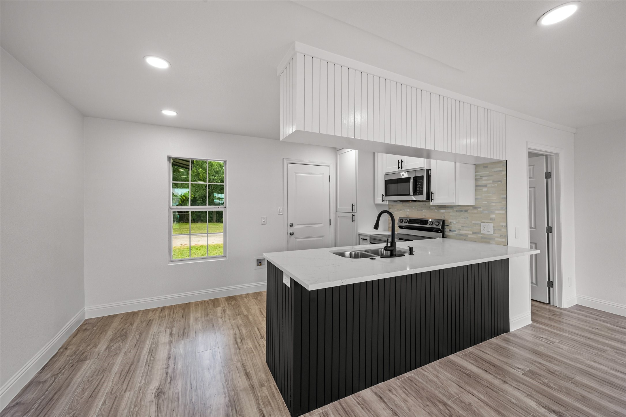 5225 Urbanview Street Sansom Park TX 76114