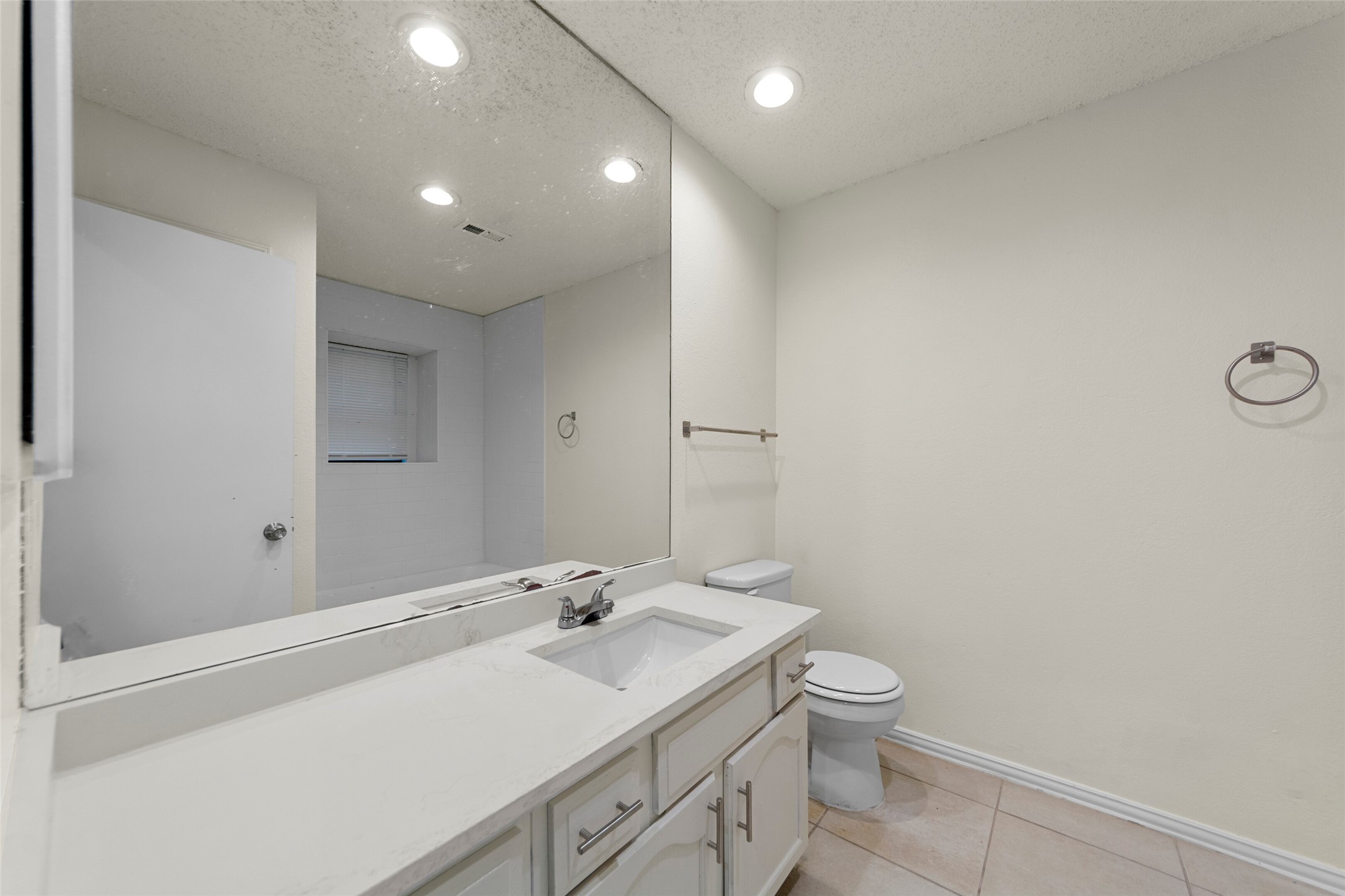 2012 La Prada Parkway Mesquite TX 75150