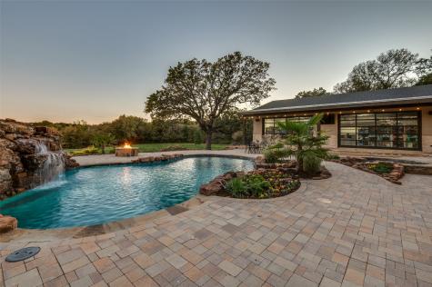 1042 Cardinal Drive Bartonville TX 76226