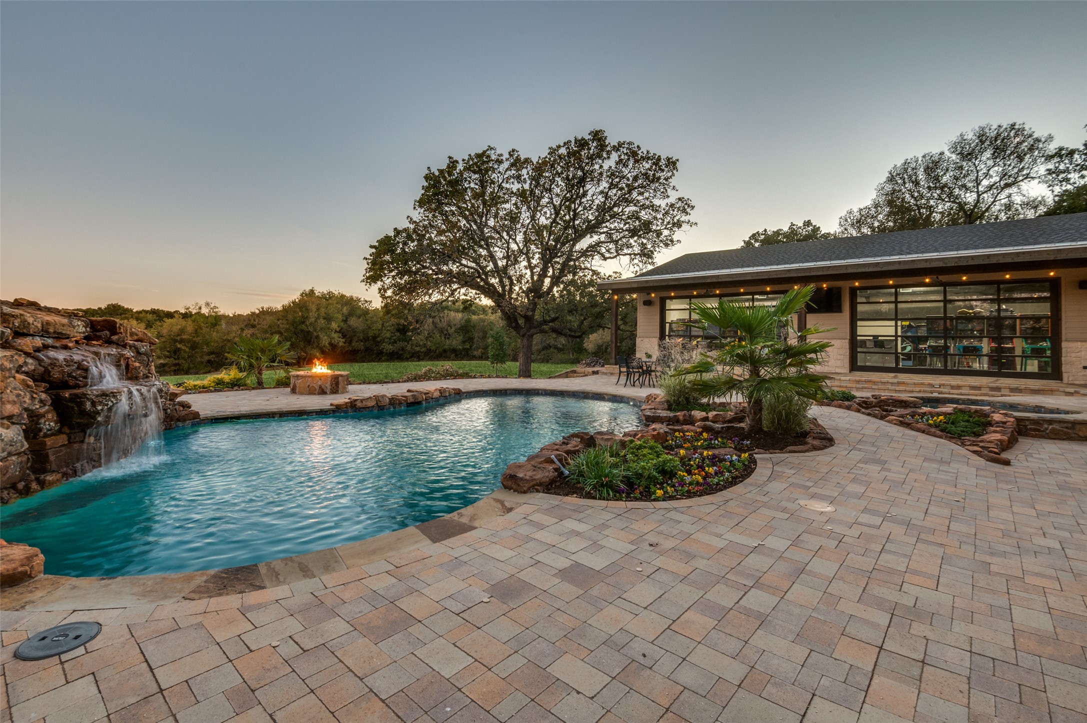 1042 Cardinal Drive Bartonville TX 76226