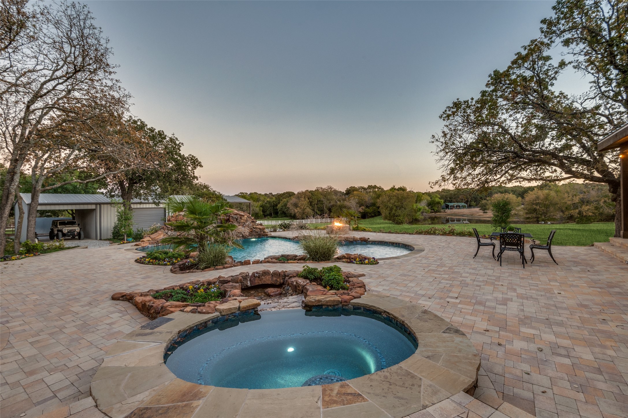 1042 Cardinal Drive Bartonville TX 76226