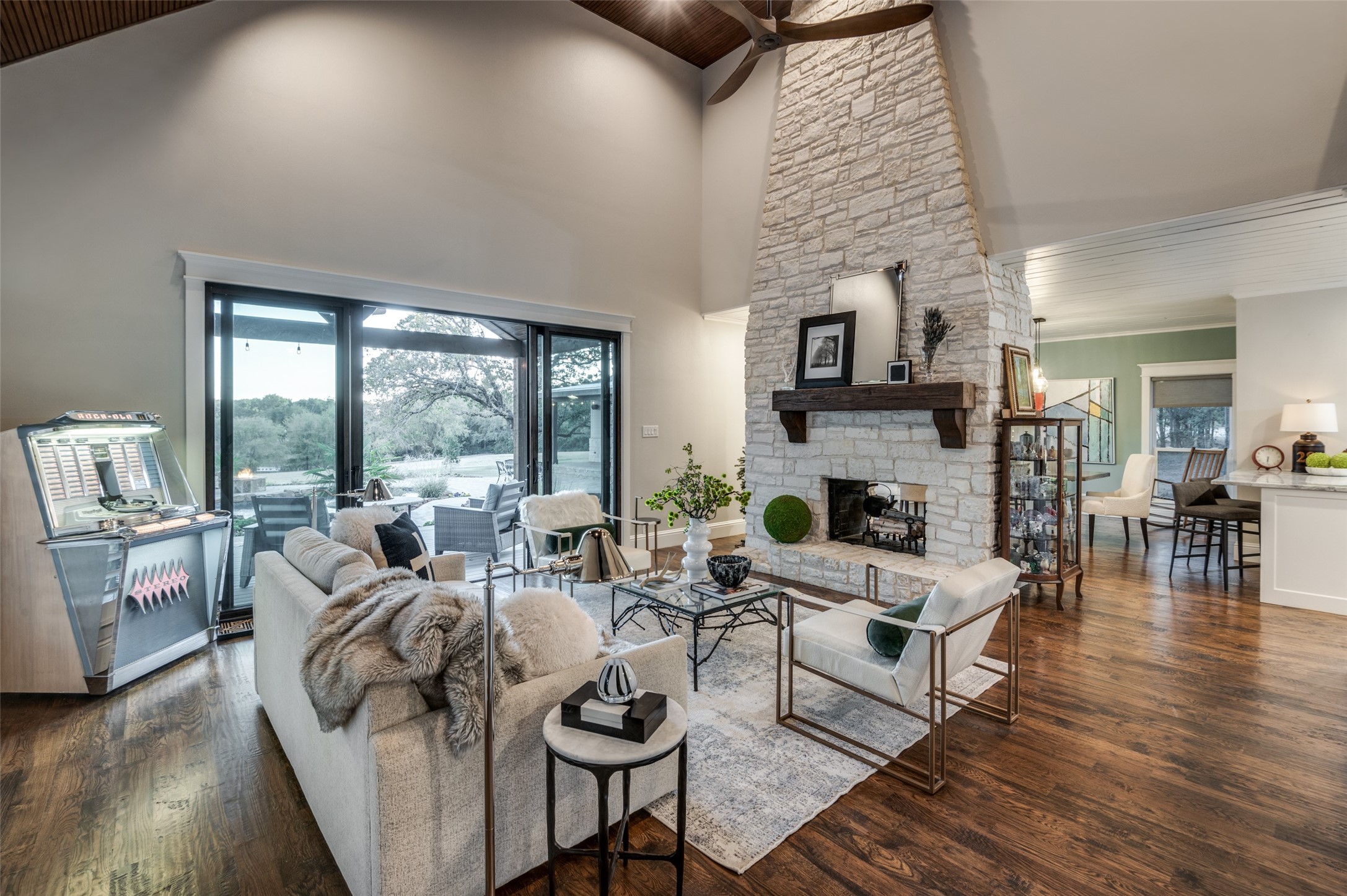 1042 Cardinal Drive Bartonville TX 76226