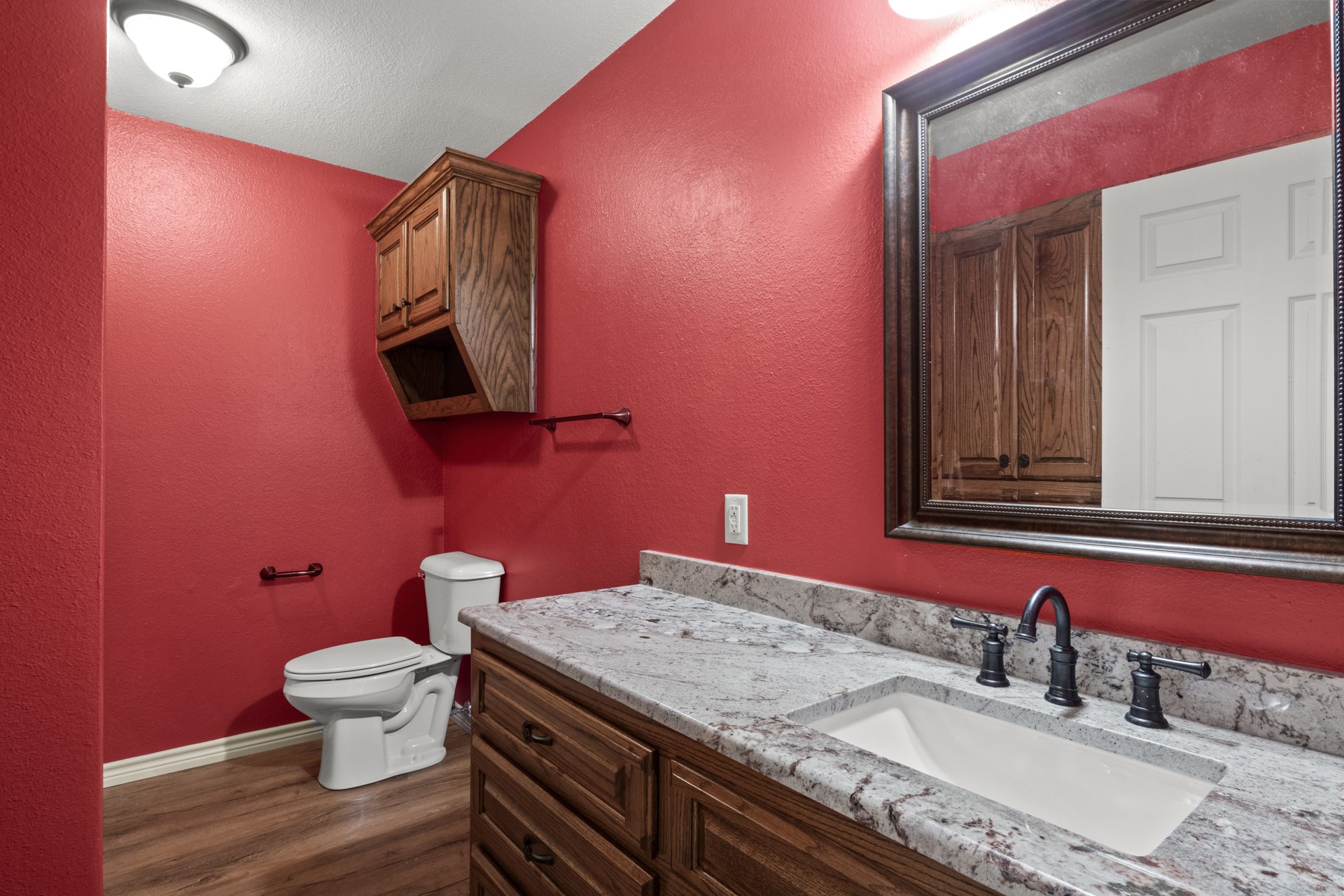 537 SW 12th Avenue Mt Pleasant TX 75455