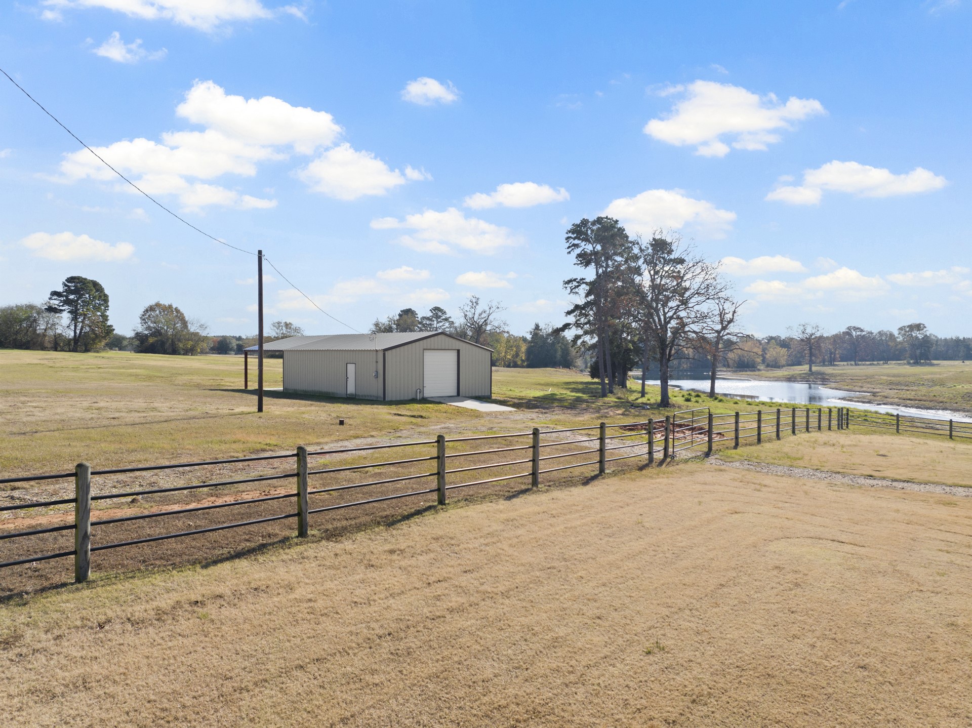 537 SW 12th Avenue Mt Pleasant TX 75455