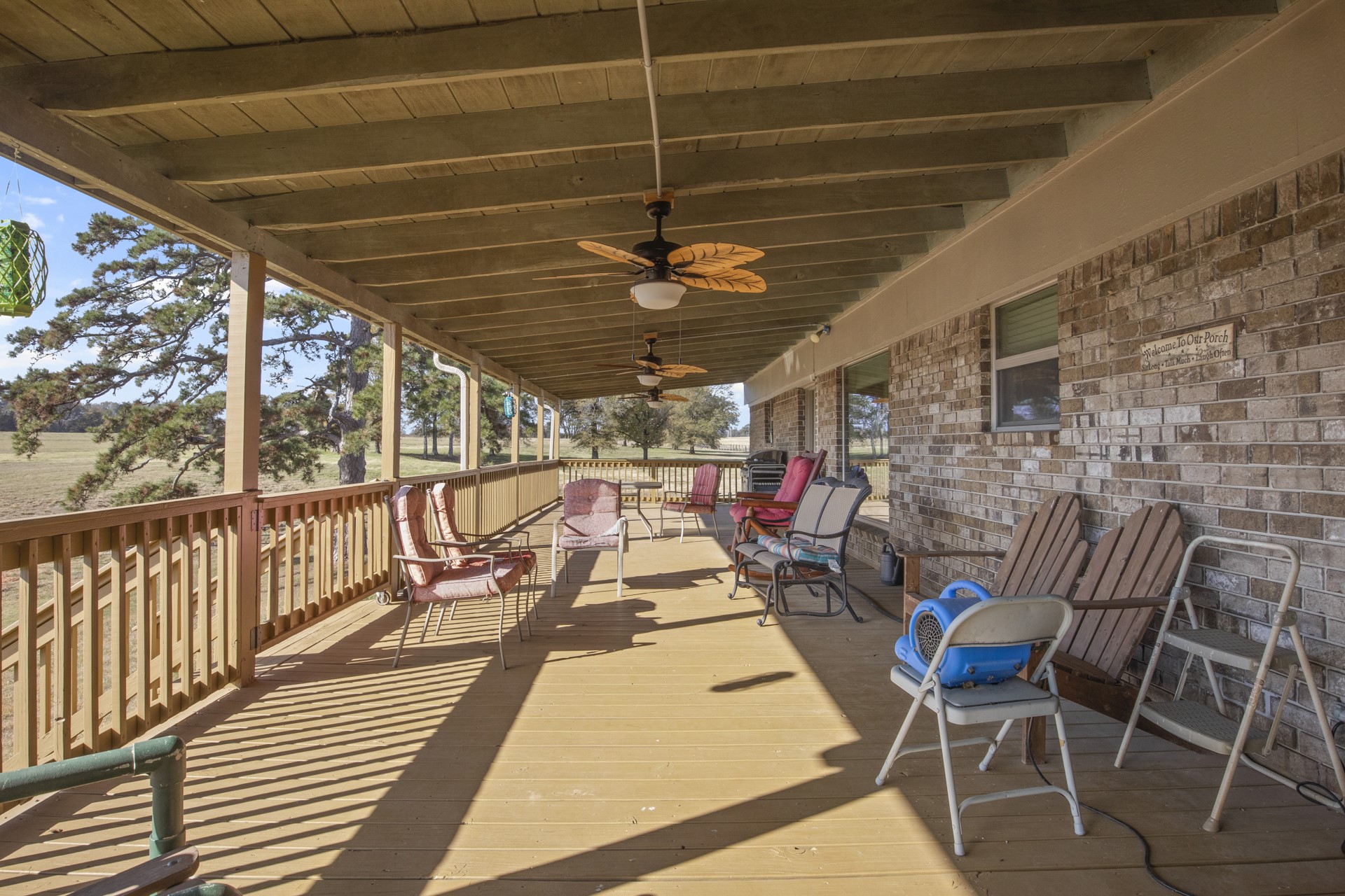 537 SW 12th Avenue Mt Pleasant TX 75455