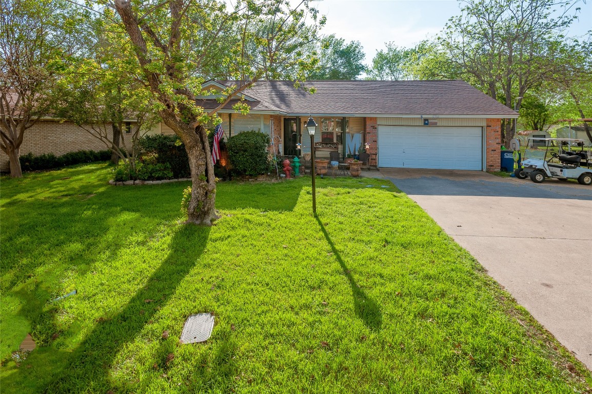 105 S Hillside Street Red Oak TX 75154