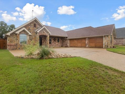 2834 Willow Ridge Circle Granbury TX 76049
