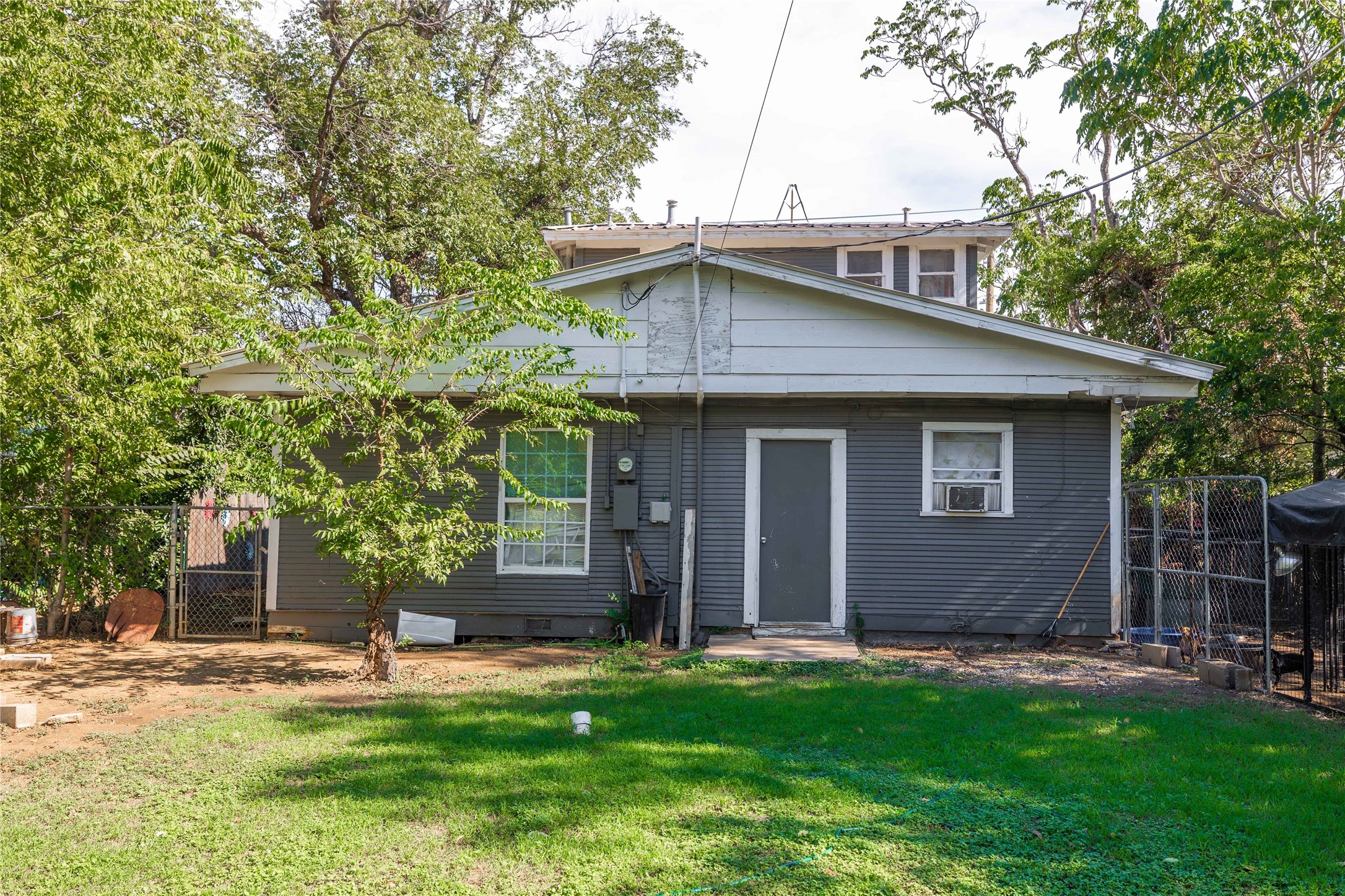 1909 Coggin Avenue Brownwood TX 76801