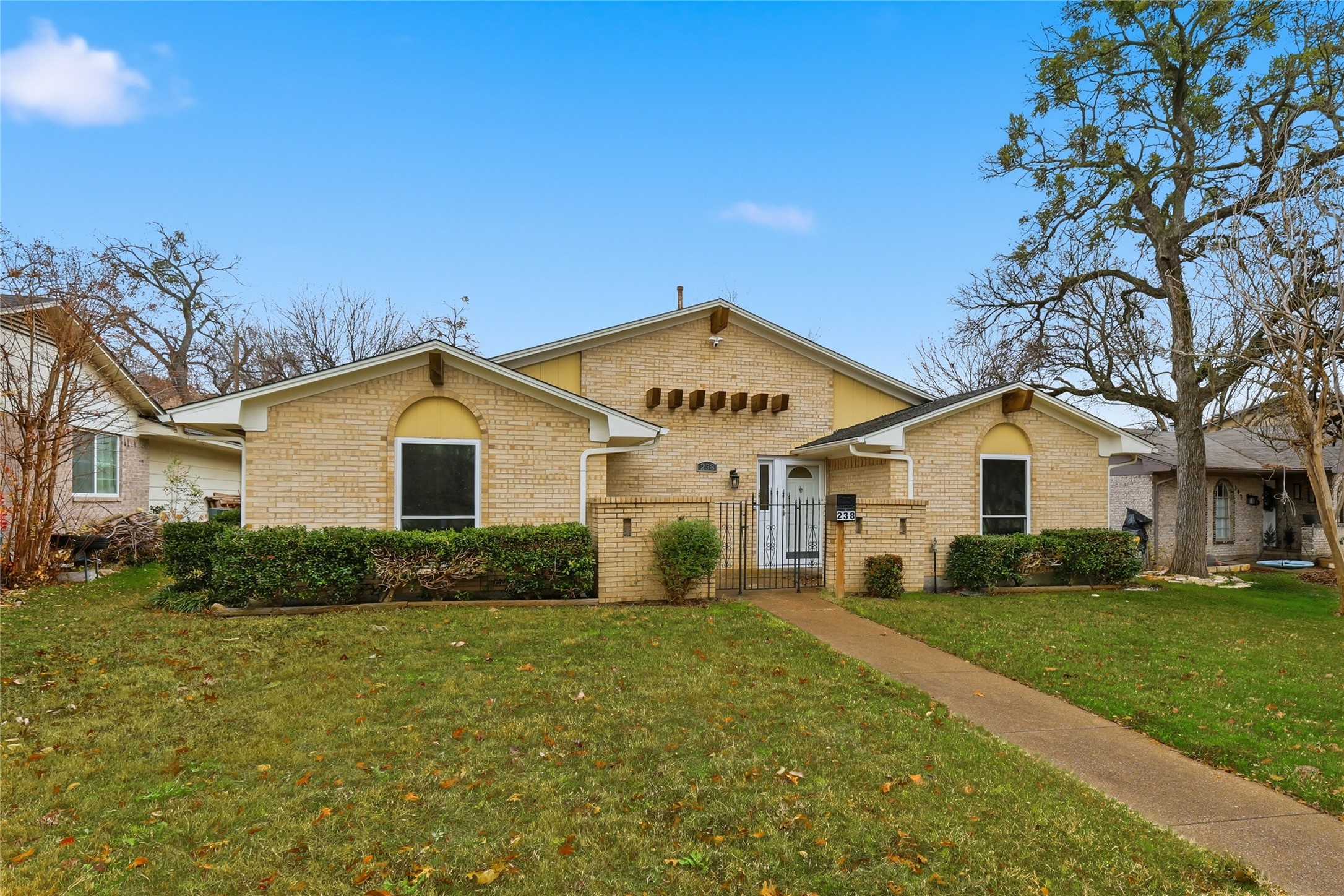 238 S Horne Street Duncanville TX 75116