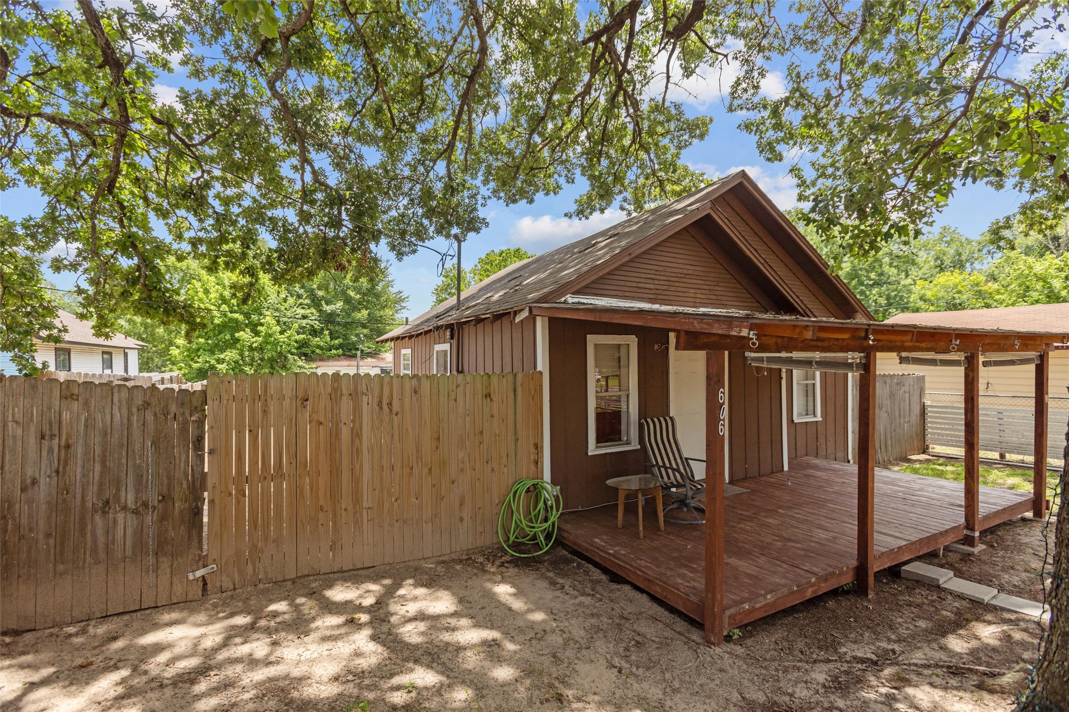 606 N Needmore Street Athens TX 75751