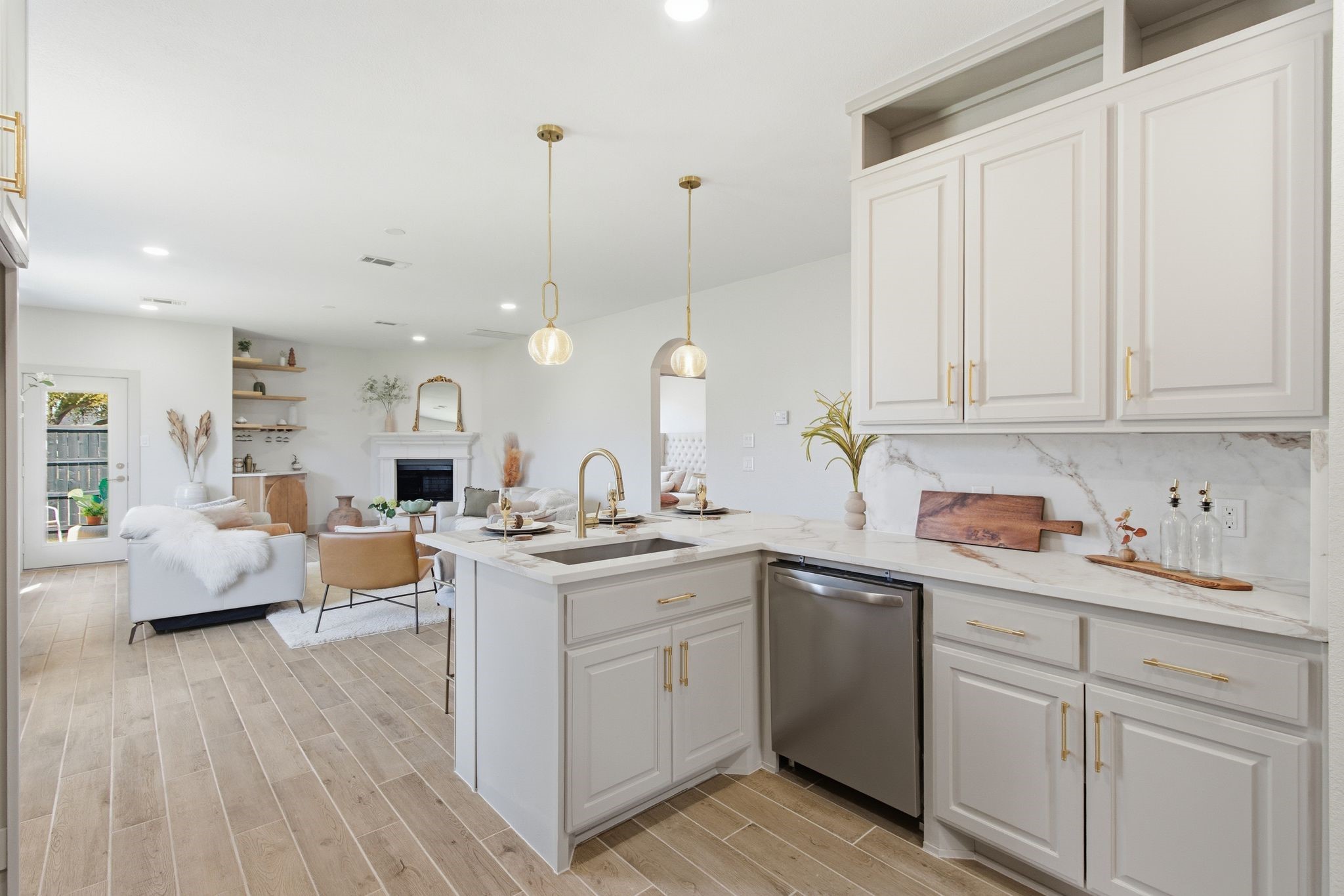 1902 Bentwood Court Grapevine TX 76051
