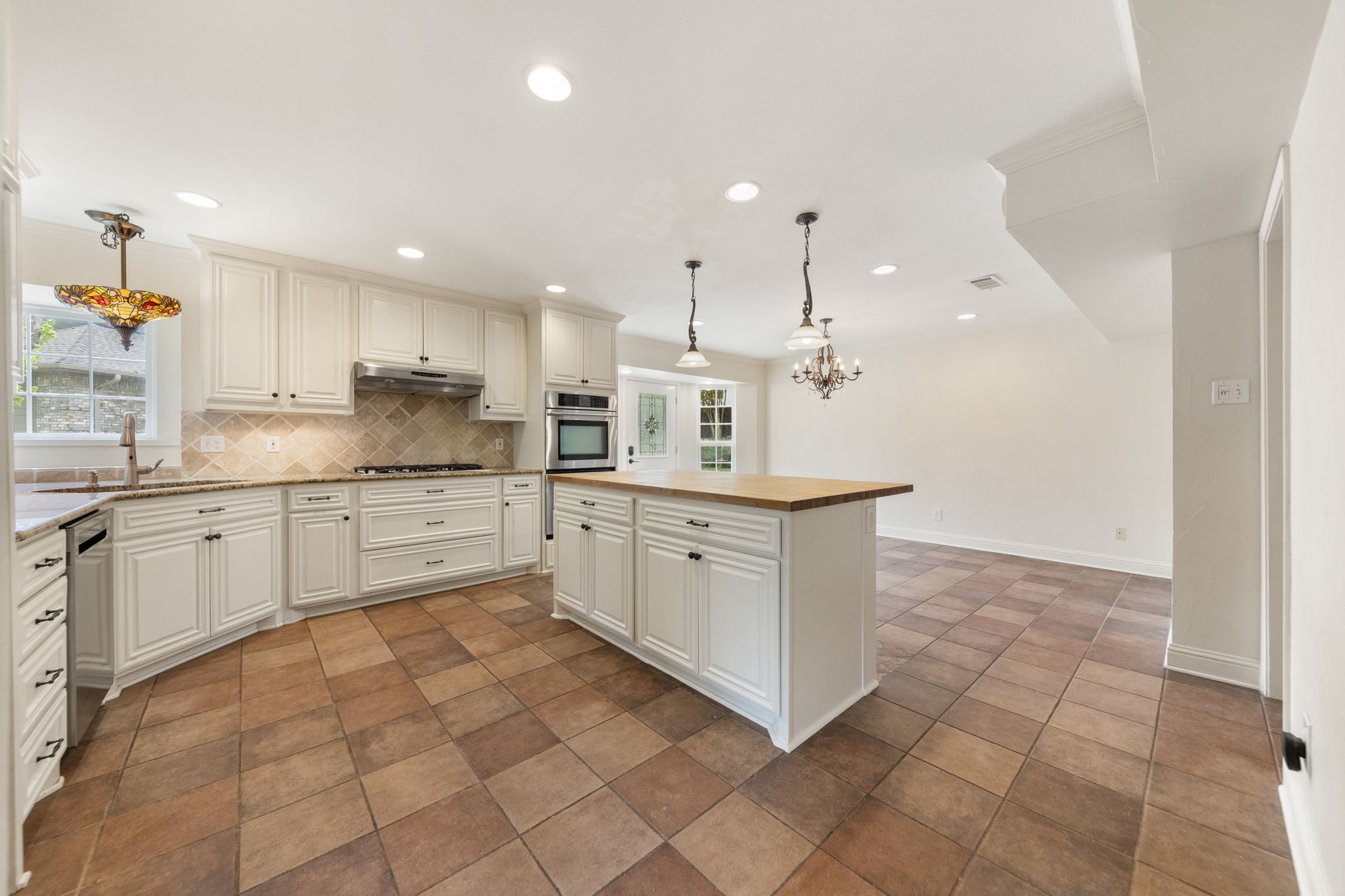 7622 Windmill Lane Garland TX 75044