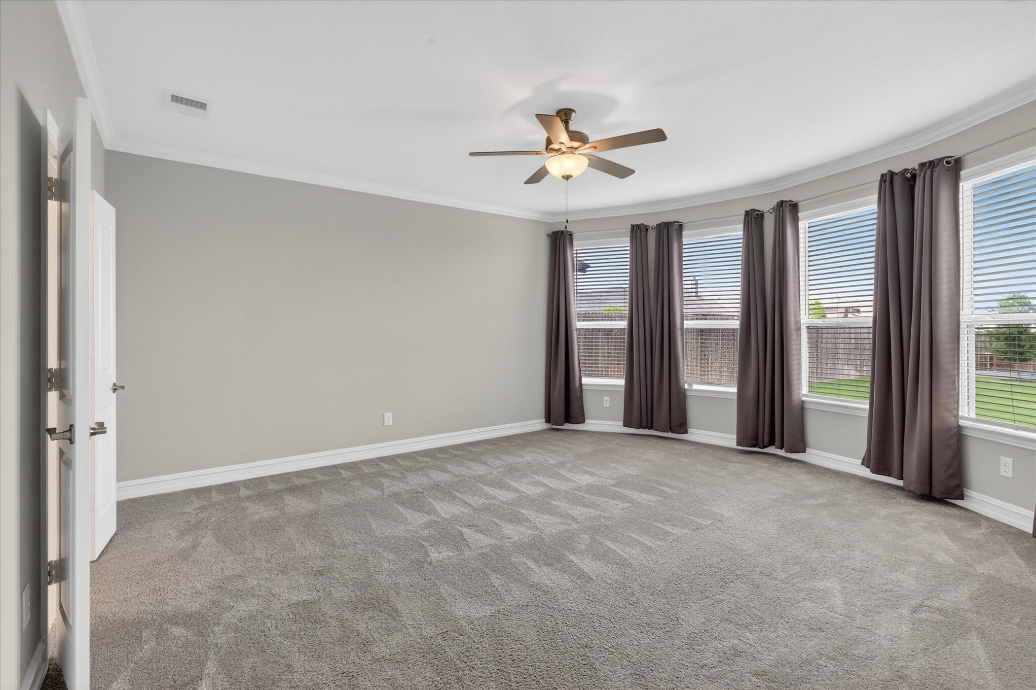940 Crest Breeze Drive Fort Worth TX 76052