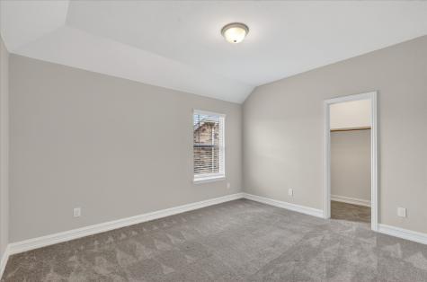 940 Crest Breeze Drive Fort Worth TX 76052