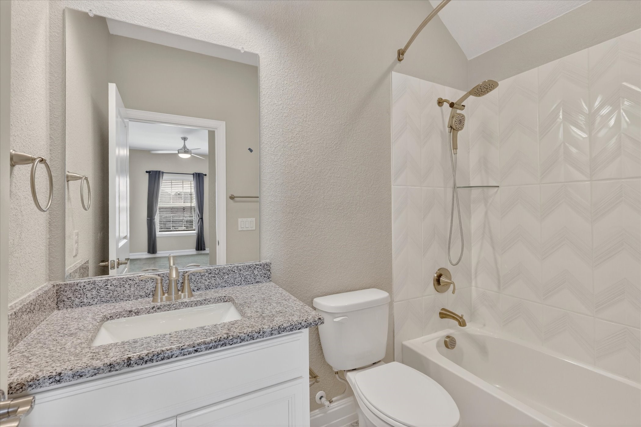 940 Crest Breeze Drive Fort Worth TX 76052