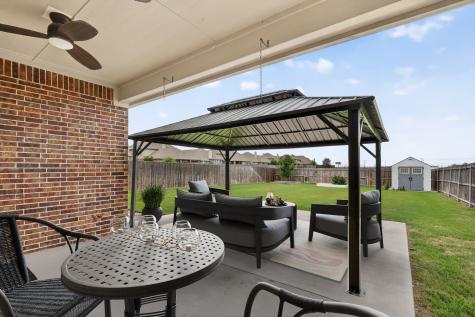 940 Crest Breeze Drive Fort Worth TX 76052