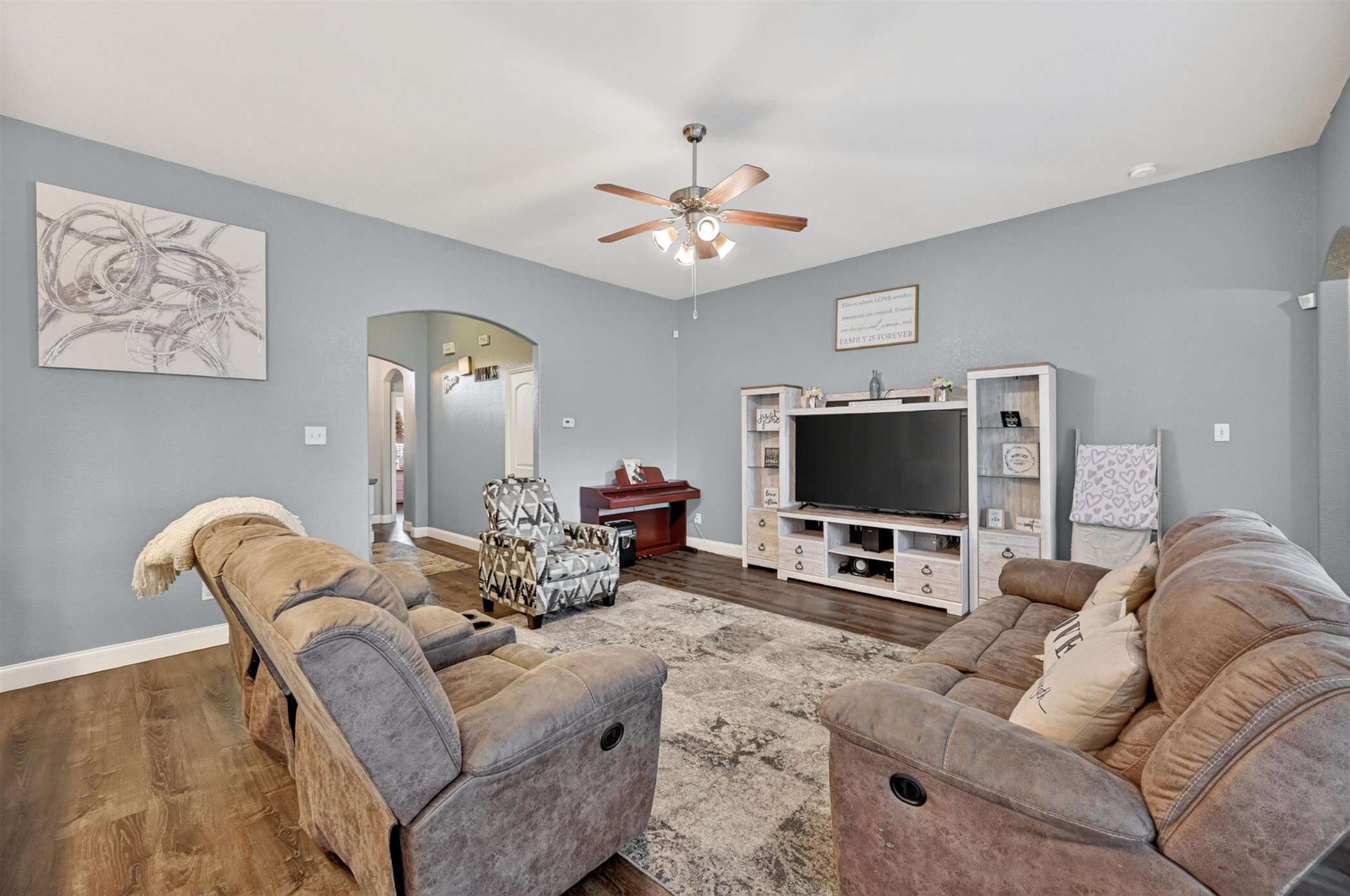 212 Ghost Rider Road Waxahachie TX 75165