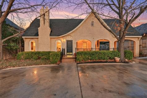 1929 Forest Park Boulevard Fort Worth TX 76110