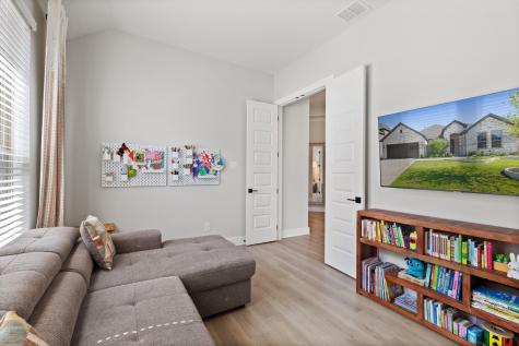 1917 Cotton Creek Pass Mckinney TX 75071