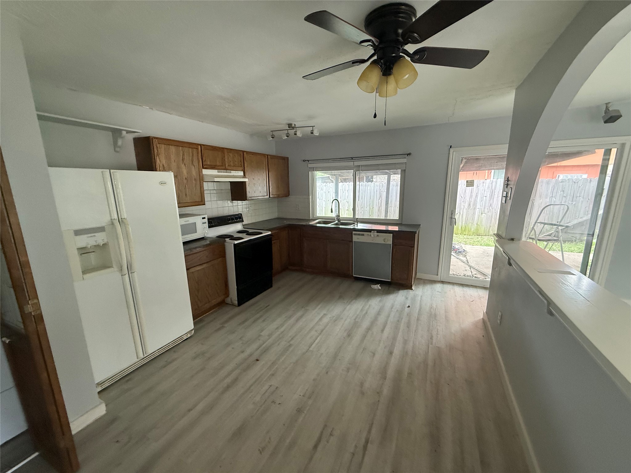3138 Abbey Road Carrollton TX 75007