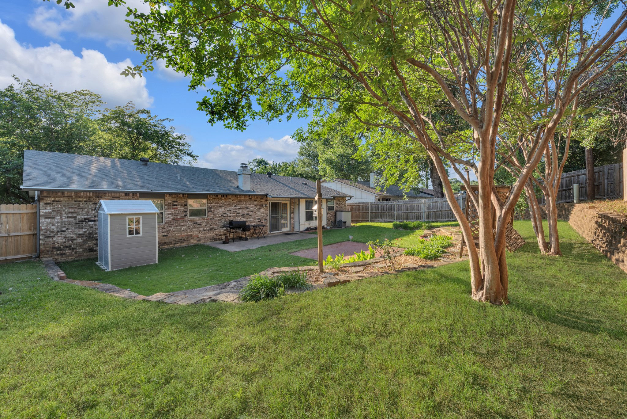 2611 Mintwood Place Arlington TX 76016