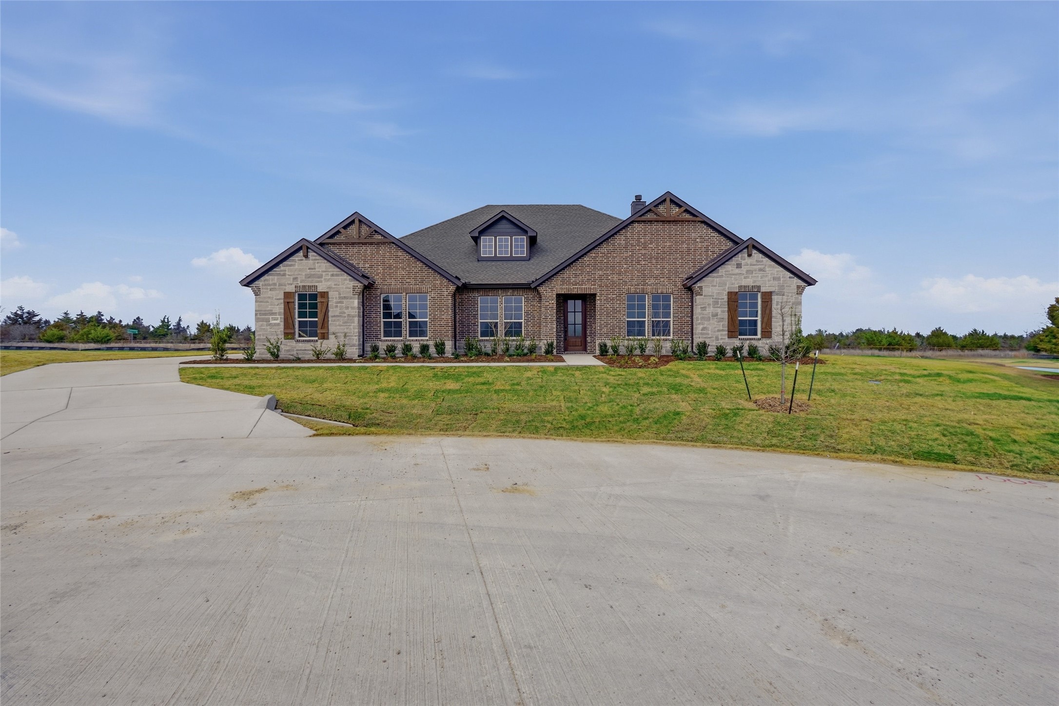 1005 Webb Court Van Alstyne TX 75495