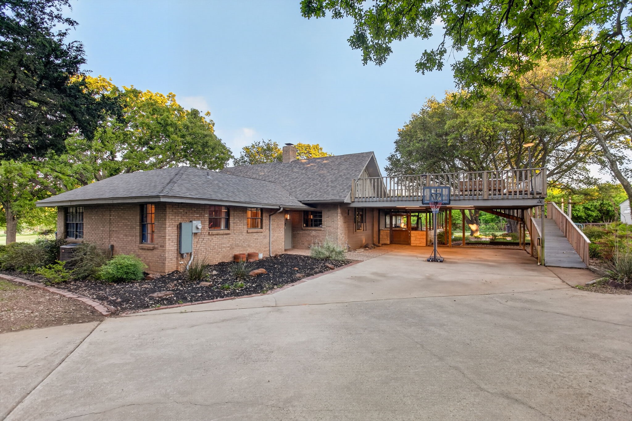 9920 County Road 603 Burleson TX 76028