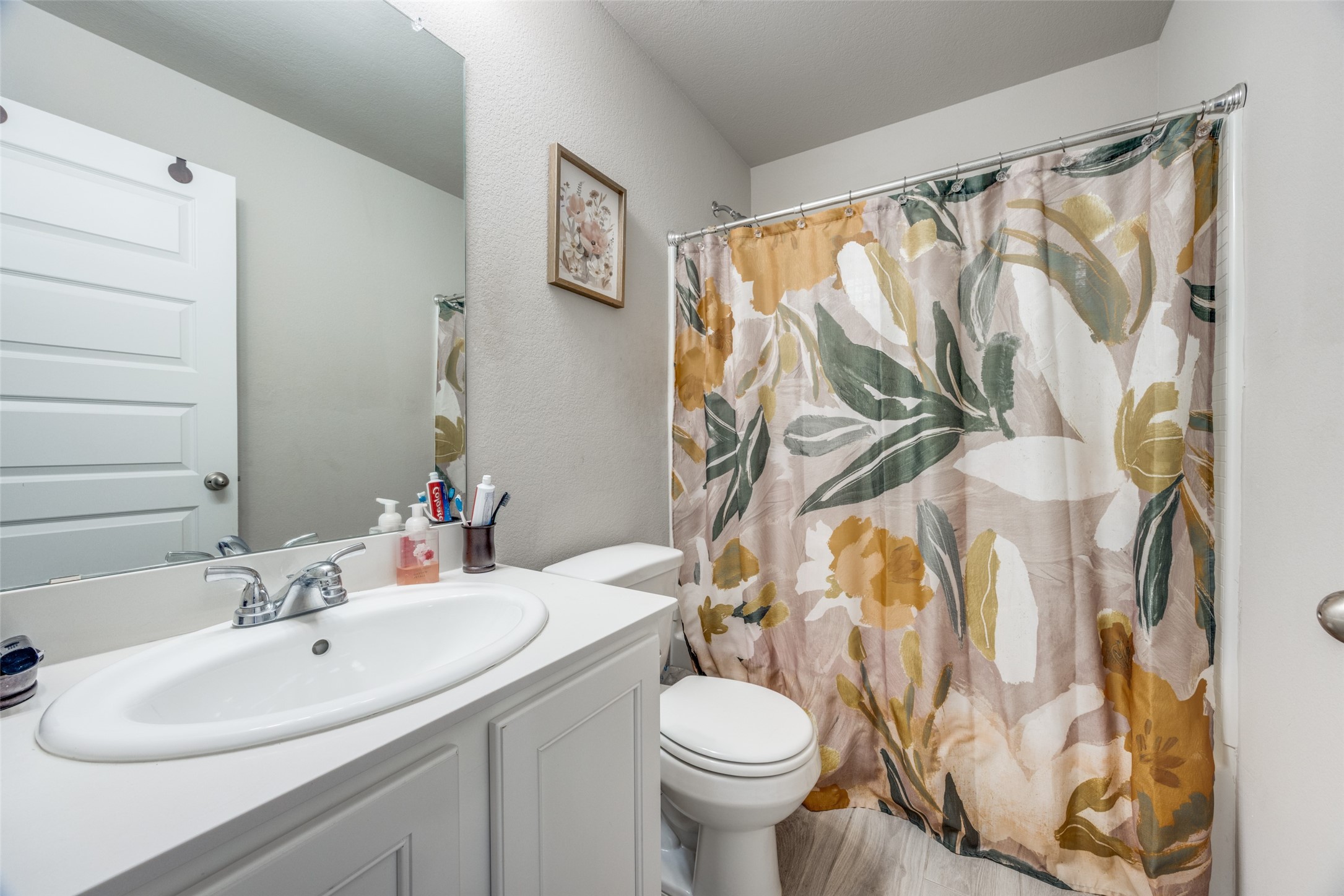 926 Hurstwood Drive Van Alstyne TX 75495