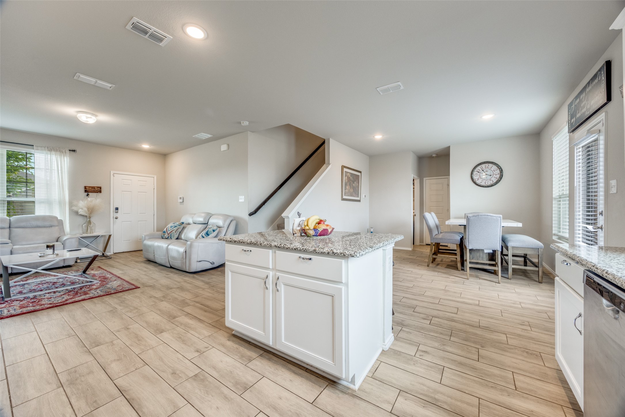 926 Hurstwood Drive Van Alstyne TX 75495