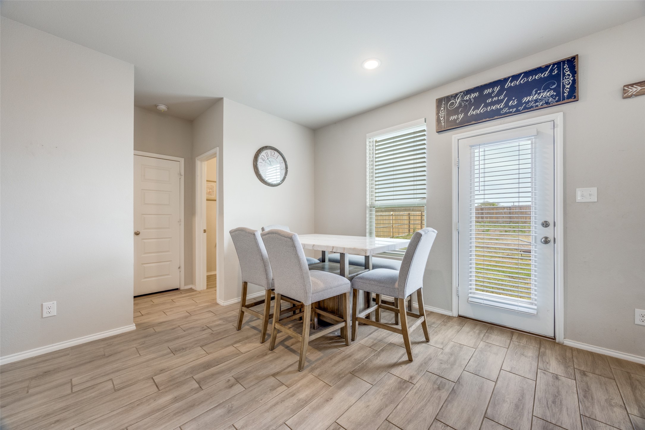 926 Hurstwood Drive Van Alstyne TX 75495