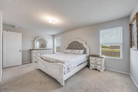 926 Hurstwood Drive Van Alstyne TX 75495