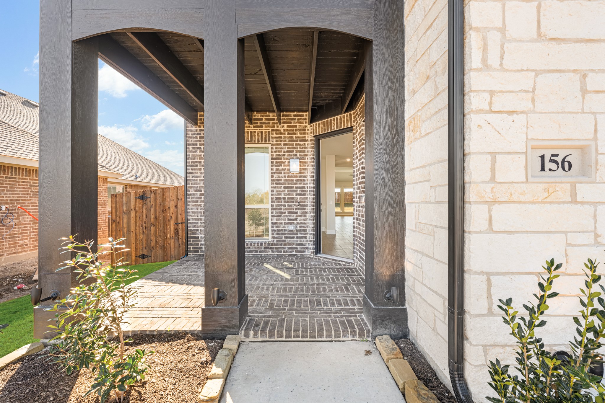 156 Rosewood Drive Glenn Heights TX 75154