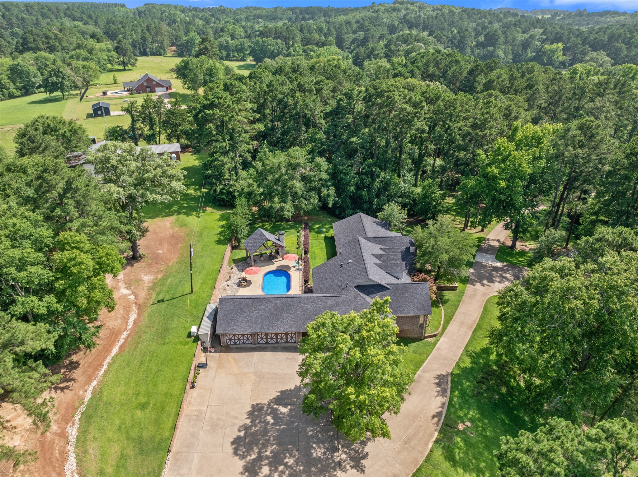 19678 County Road 4125 Lindale TX 75771