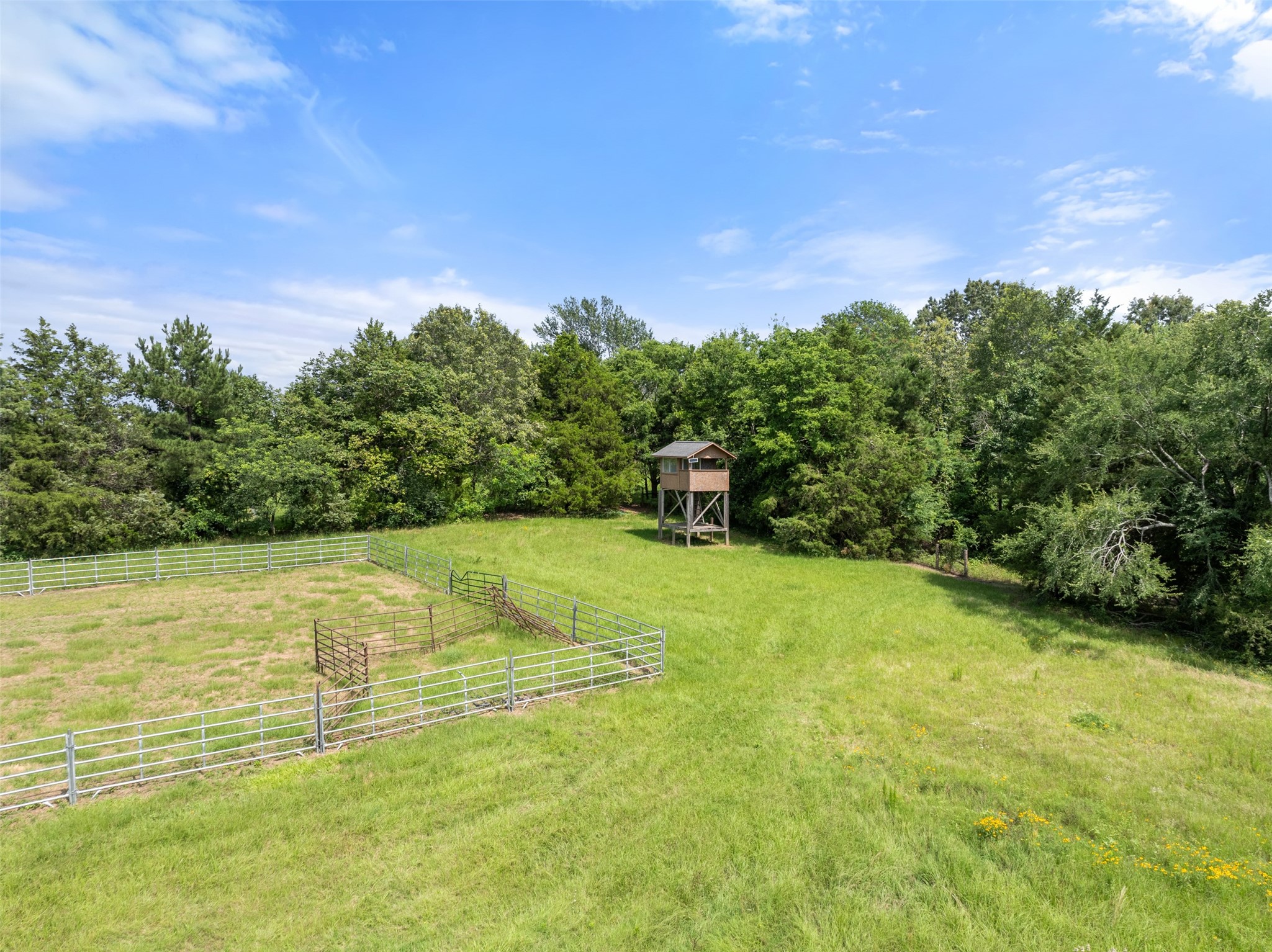 19678 County Road 4125 Lindale TX 75771