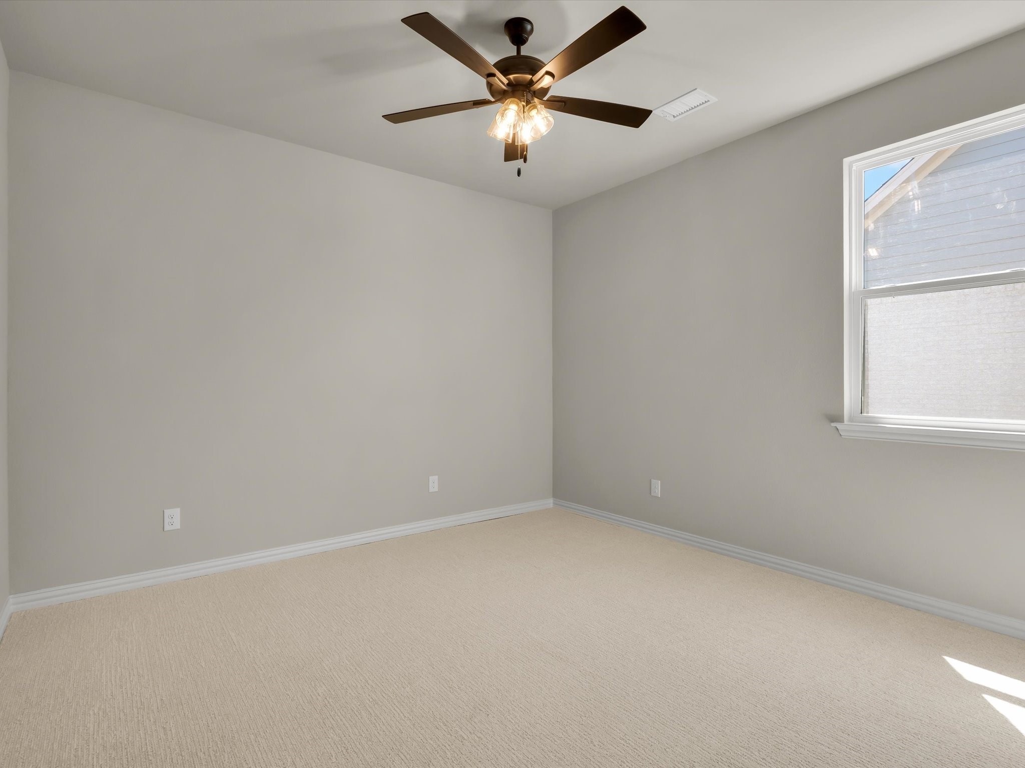 612 Jameson Springtown TX 76082
