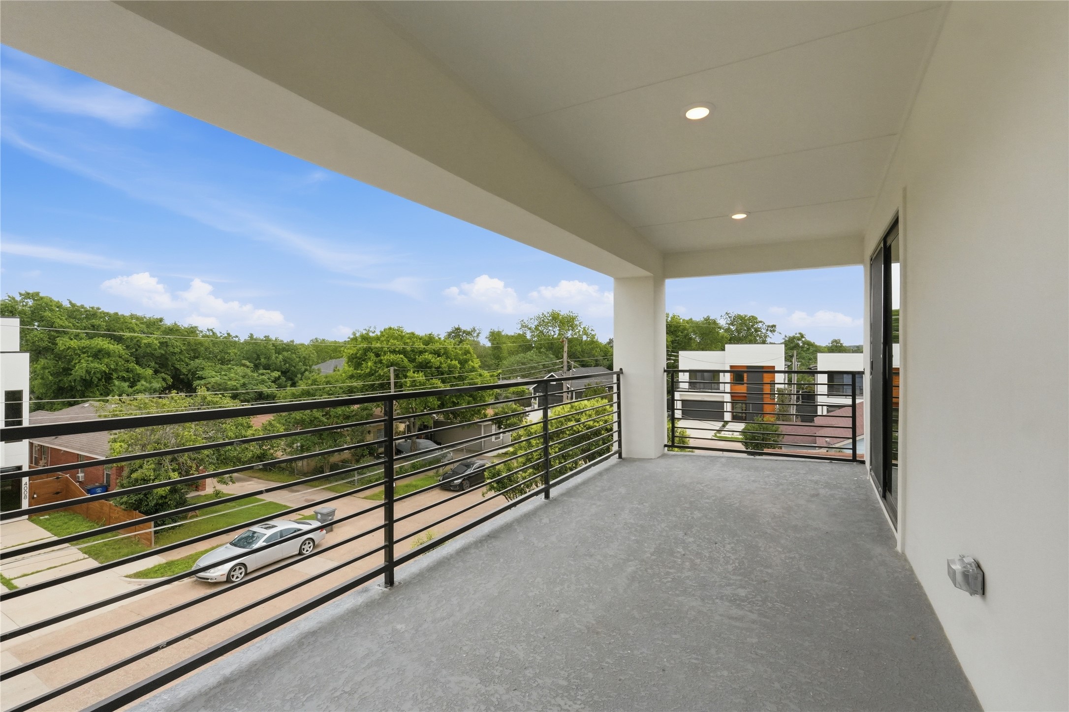 4009 Finis Lane Dallas TX 75212